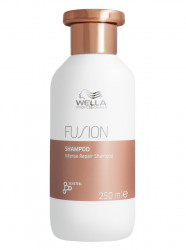 Wella Professionals Fusion Intense Repair regenerační šampon 250 ml